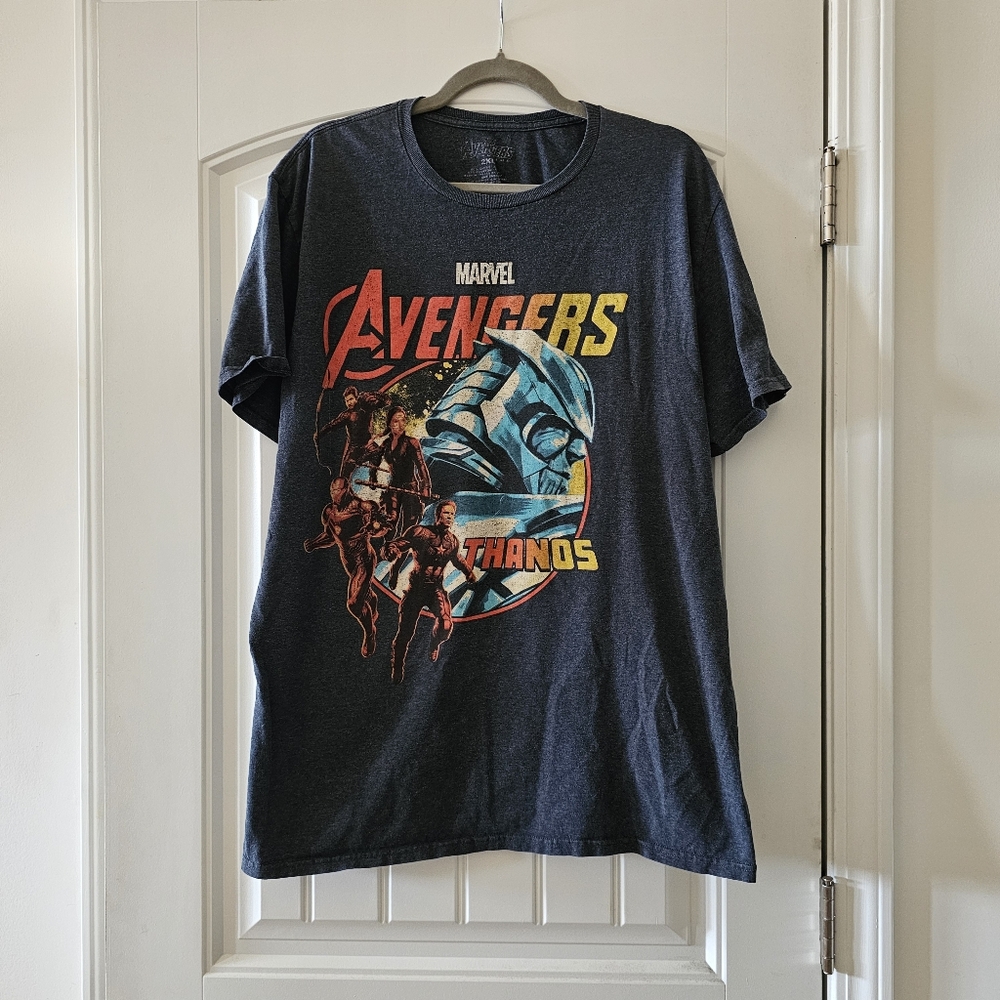 Marvel Avengers Endgame 2XL Graphic T-Shirt With Hawkeye Black Widow Ironman